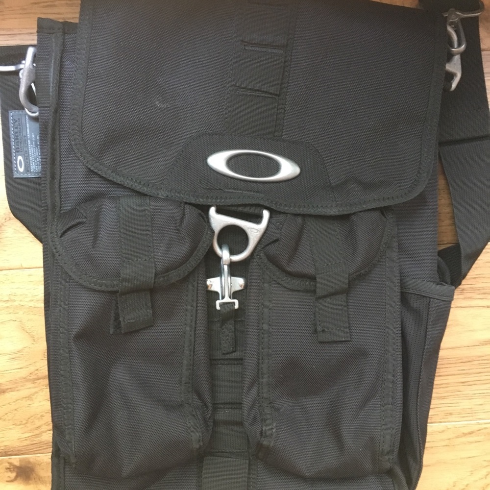 Oakley Tactical Field Gear Laptop Bag